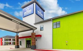 Americas Best Value Inn & Suites Kingwood Iah Airport